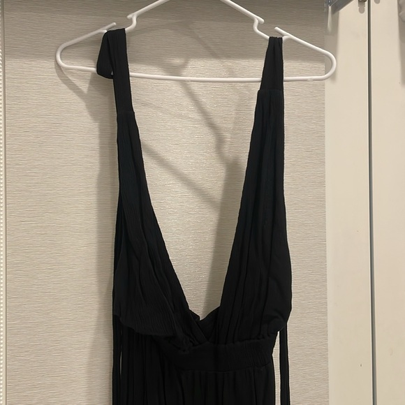 BRAND NEW LULUS BLACK ROMPER. Size : Small. Worn once - Picture 5 of 10